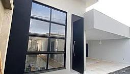 Cása Com Piscina Acabamento Premium 