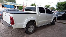  Hilux Flex 4X2 Ano 2015