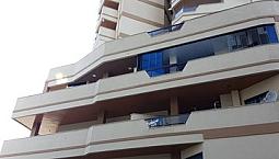 *Temporada* Apartamento  De 3 Dormitórios Sendo 1 Suíte Na Meia Praia - Itapema - Sc