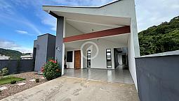 Casa À Venda No Bairro Bananal Do Sul - Guaramirim/Sc