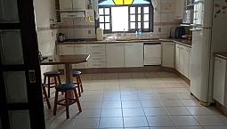 Vende-Se Casa Mobiliada