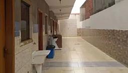 Apartamentos Tranquilos E Seguros. Um Quarto, Sala Conjugada Com A   Cozinha, Banheiro,