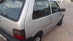 Uno 2013 Bem Conservado 