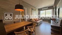 Apartamento : / Residencial / Leblon