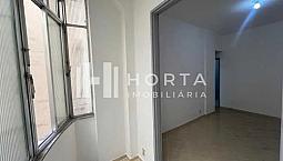 Apartamento - / Residencial / Copacabana