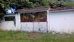 Vendo Uma Casa Em Outeiro 