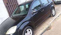 Fiesta 2004 Completo 