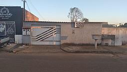Casa Com 02 Quartos Próximo Do Supermercado Irmãos Gonçalves