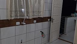 Alugo Casa No Segundo Piso Em Potecas, São José, Rua Isidoro Veríssimo, Ótima Localização.