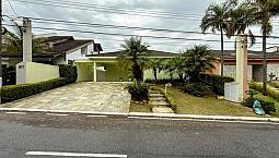 Casa Em Condomínio Com 4 Suítes, Lazer Completo E Piscina Privativa No Melville, Santana D