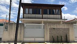 Casa De 1° Andar No Cristo, Com 4 Quartos, Sendo 2 Suítes + Dce