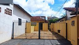 Casa- 2 Quartos- Bairro Santo Antônio