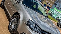 Volkswagen Golf Sportline 1.6 Mi Total Flex 8V 4P 2011