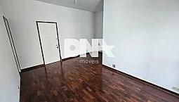 Apartamento - / Residencial / Copacabana
