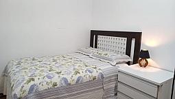 Quarto Individual Em Casa Familiar/Mulheres 