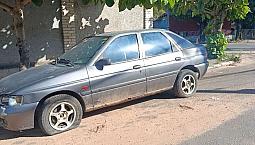 Ford Escort Gl 1.8I 16V 4P 1999
