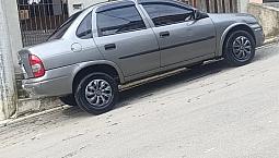 Chevrolet Corsa Sedan 1.0 Mpfi 8V 71Cv 4P 2004