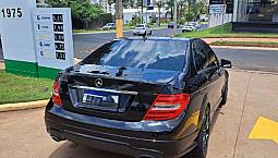 Automóvel Mercedes Benz C 350 Cgi 2012