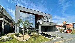 Casa Para Venda Tem 323 Metros Quadrados Com 4 Quartos Em Jardins Itália - Goiânia - Go