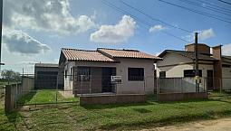 Casa A Venda No Bairro Coloninha. 