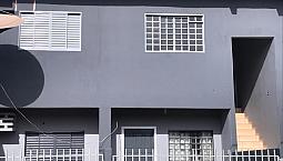 Imóvel Com Renda 240 Mts, 5 Aptos De 2 Quartos Em Centro - Rio Brilhante - Ms
