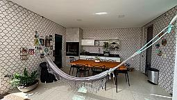 Casa Moderna Com 3 Suítes, Área Gourmet E Piscina - Pronta Para Morar!