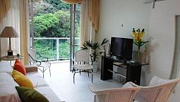 Praia Das Pitangueiras / 03 Dormitórios Reformado / Lazer Completo /02 Vagas