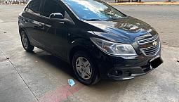 Onix Lt 2013