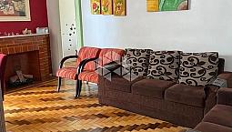 Apartamento De Três (3) Dormitórios No Centro Histórico