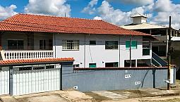Casa 2 Quartos (1 Suíte) Com Escritório, Varanda E Ótima Ventilação - Parte Superior 