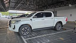Toyota Hilux Cd Srx 4X4 2.8 Tdi 16V Diesel Aut. 2022