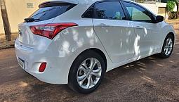 Hyundai I30 1.8 Automático 