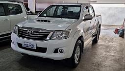 Hilux Srv 4X4 Aut. Diesel 2015