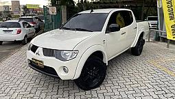 Mitsubishi / L200 Triton Hpe 3.5 Cd V6 24V Flex Aut. / 2010