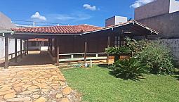 Casa De Madeira Em Vicente Pires + Área De Lazer Completa + Casa Dos Fundos 