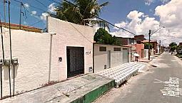 Imóvel Com 02 Dormitório, Sala, Cozinha, 01 Banheiro Social E Lavanderia. Otima Localizaçã