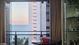 Apto Com Vista Para O Mar à Venda Em Piedade!