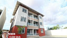 Apartamento Em Condomínio Com Piscina, Deck E Varanda Com 51M² No Parque Potira / Caucaia