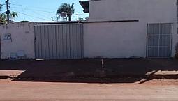 Duas Casa No Mesmo Lote, Dona Iris 2, Setor Nobre, Poucos Mts Da Rua Principal De Comércio