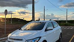 Chevrolet Onix Hatch Ltz 1.4 8V Flex Power Aut. 4P 2015