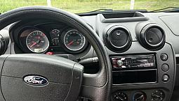 Fiesta 2010/11 Carro De Mulher