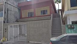 Alugo Casa Ampla 
