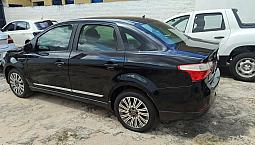 Fiat Grand Siena Essence 1.6 Flex 16V 2013