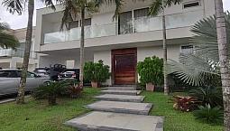 Cond. Montenegro Boulevard Casa Em 02 Pav C/ 05 Quartos S/ 04 Suites E 04 Vagas