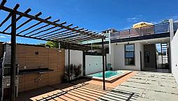 Casa Alto Padrão Com Piscina, Rooftop E 3 Quartos | Próx. Ce-060