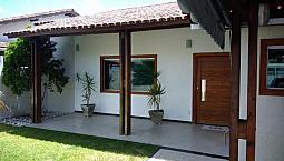 Casa Em Mucuri, Ba (Jardim Atlântico), 5 Vgs, 3 Qtos/Suíte, 239 M². Valor 360 Mil