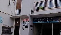 Quitinete No Centro, Água E Internet Inclusas. Bom Acabamento, Quarto/Sala E Banheiro.