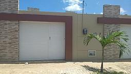 Linda Casa Pronta Pra Morar! | 3 Quartos E 2 Banheiros | Piso No Porcelanato