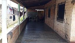 Vendo Casa No Santa Luzia  75 Mil 