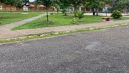 Vendo Uma Casa Quitanda Bem  Localizada 